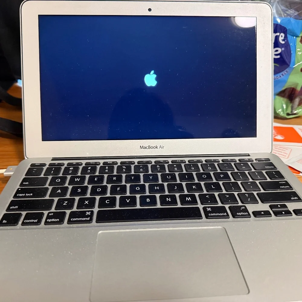 2015 MacBook Air 11” Silver